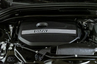 Francais: * Entretien régulier sans frais 3 ans/60k * Ensemble Essentiel Premium * Ensemble M Sport... (image 8)