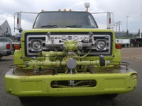 1977 GMC 6000 Service Body