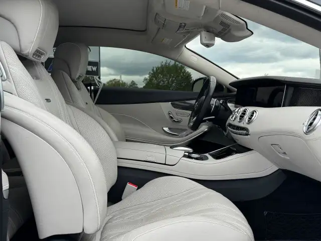 2019 Mercedes-Benz S-Class AMG S 63 **CLEAN CARFAX** in Cars & Trucks in Hamilton - Image 39