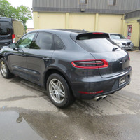 Check out this sleek /ONE OWNER 30 DEALER SERVICES AT PFAFF PORSCHE /2017 Porsche Macan S! With its... (image 5)