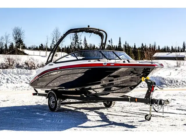 2025 Yamaha AR 195 in Powerboats & Motorboats in Québec City - Image 5