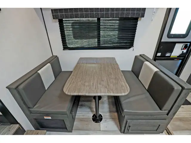 2023 K-Z Sportsmen Fifth Wheel 231RK fifth wheel Sportsmen de 25 in Travel Trailers & Campers in Laval / North Shore - Image 15