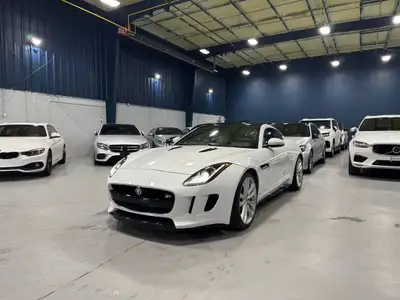 2015 Jaguar F-TYPE R, Accident Free, V8 Supercharged , AWD, Heated & Cold Seats, Backup Camera, Blue...