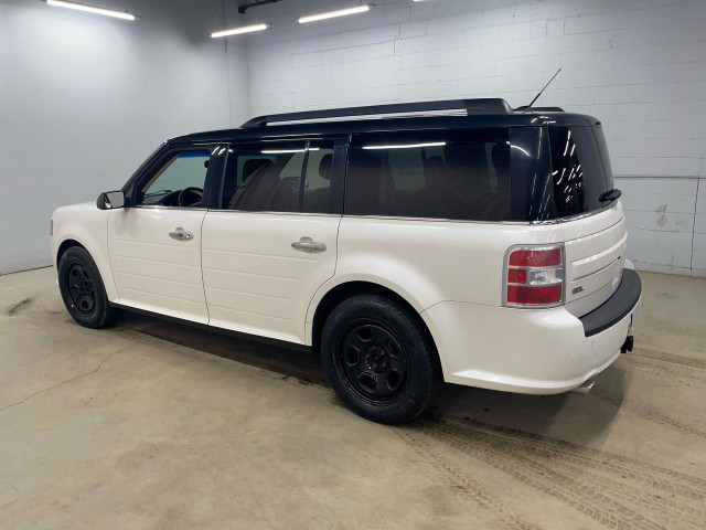 2015 Ford Flex SEL in Cars & Trucks in Guelph - Image 4