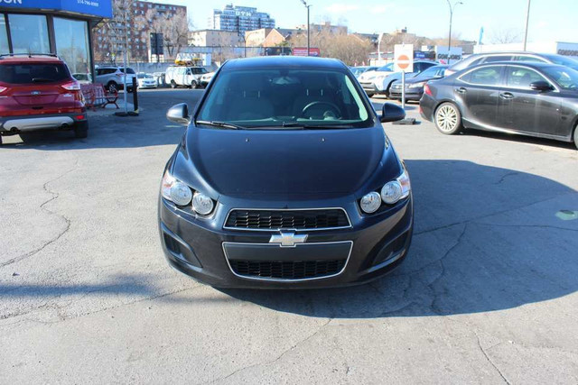2015 Chevrolet Sonic LS Auto Sedan ** 77 in Cars & Trucks in City of Montréal - Image 4