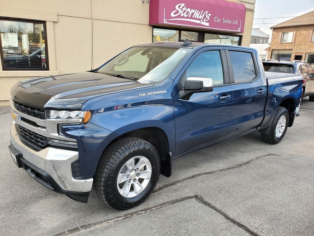  2019 Chevrolet Silverado 1500 LT BACKUP CAMERA CALL NAPANEE 613 in Cars & Trucks in Belleville