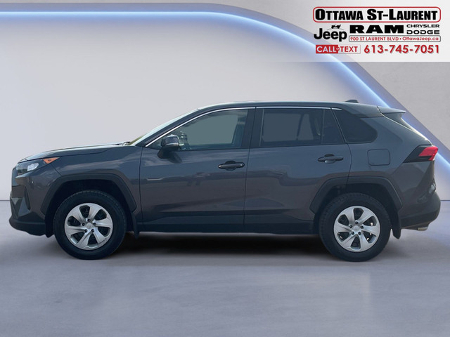2023 Toyota RAV4 LE AWD in Cars & Trucks in Ottawa - Image 4