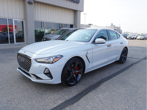 2021 Genesis G70 BASE