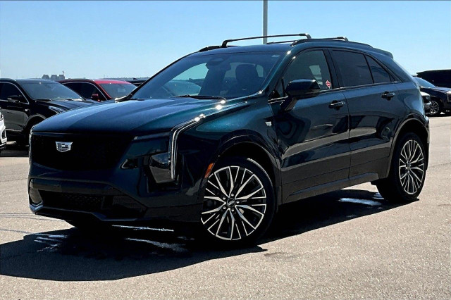 2024 Cadillac XT4 in Cars & Trucks in Calgary - Image 3
