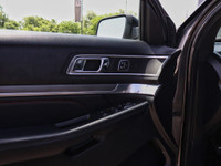 ONE OWNER, CLEAN CARFAX, EXCELLENT CONDITION If you’ve ever wondered what happens when family functi... (image 6)