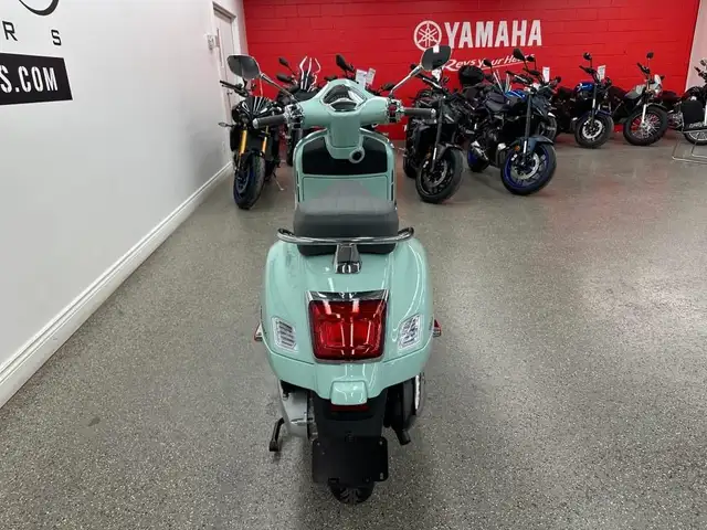 2025 Vespa GTS 310 MY 25 - V6653 - -Financing Available** in Scooters & Pocket Bikes in Markham / York Region - Image 6