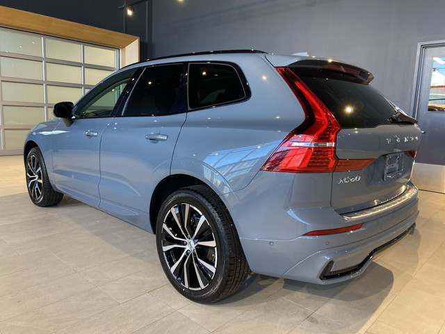 2024 Volvo XC60 B5 AWD Plus Dark Theme in Cars & Trucks in Edmonton - Image 3
