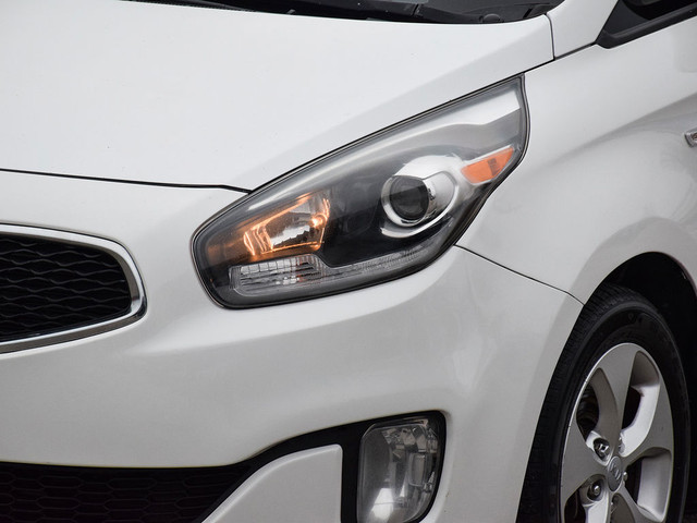  2014 Kia Rondo LX ~7-Passenger ~Heated Seats ~Bluetooth ~Alloys in Cars & Trucks in Barrie - Image 2