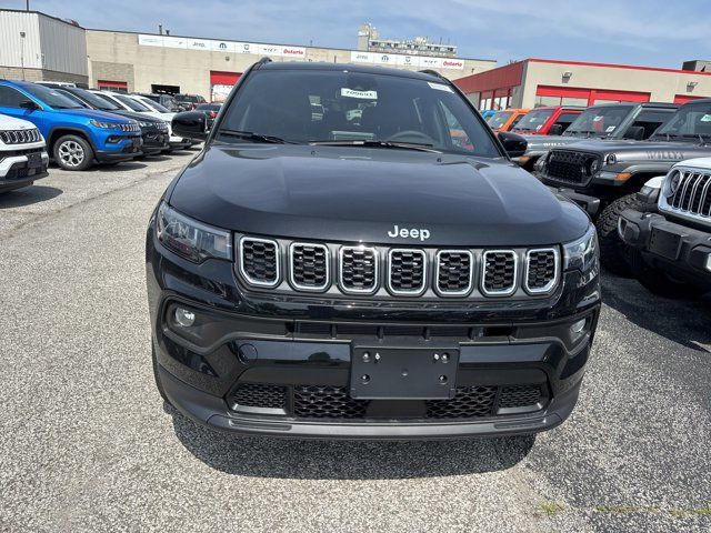 2025 Jeep Compass North in Cars & Trucks in Mississauga / Peel Region - Image 2