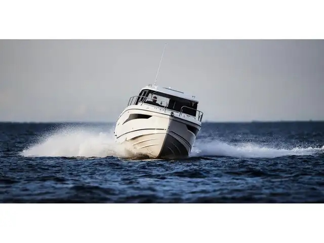 2025 Parker 920 EXPLORER MAX in Powerboats & Motorboats in Québec City - Image 15