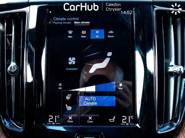 2021 Volvo XC60 Inscription Expression AWD Pano Sunroof Navi in Cars & Trucks in Mississauga / Peel Region - Image 32