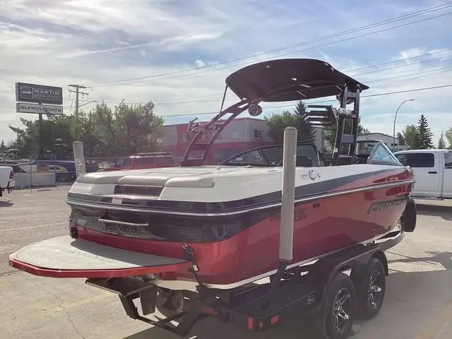 2014 Moomba Mobius LSV in Powerboats & Motorboats in Edmonton - Image 13