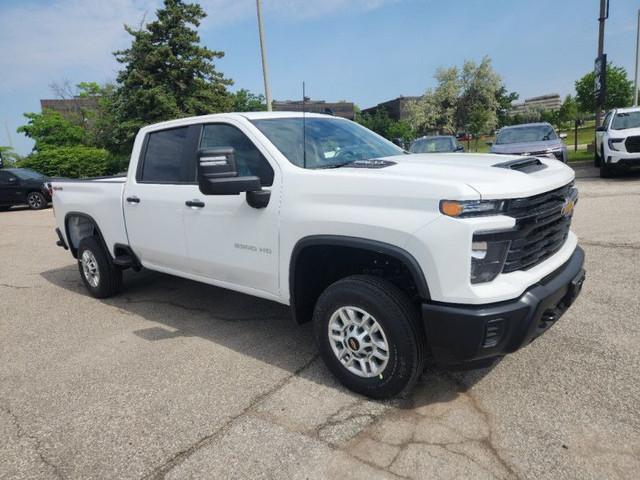 2025 Chevrolet Silverado 2500HD Work Truck in Cars & Trucks in Mississauga / Peel Region - Image 3