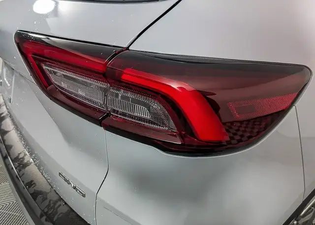 2025 Ford Escape Platinum in Cars & Trucks in Calgary - Image 12