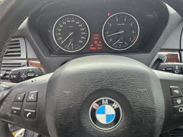 2011 BMW X5 xDrive50i All Wheel Drive, No Accidents - 1 Owner! in Cars & Trucks in Calgary - Image 20