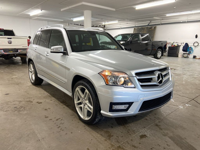 2012 Mercedes-Benz GLK-Class 4MATIC 4dr GLK350 in Cars & Trucks in Calgary - Image 3