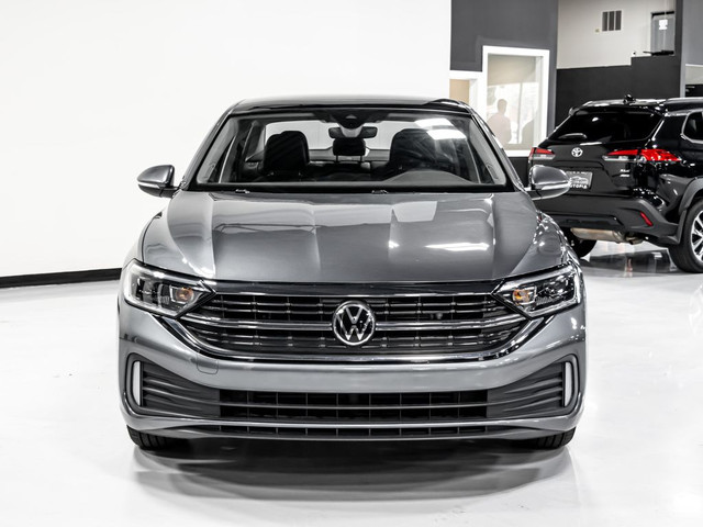2023 Volkswagen Jetta HIGHLINE BLIND SPOTS COLLISION AVOIDANCE in Cars & Trucks in City of Toronto - Image 2