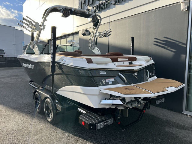 2021 Mastercraft XT23 in Powerboats & Motorboats in Kelowna - Image 4
