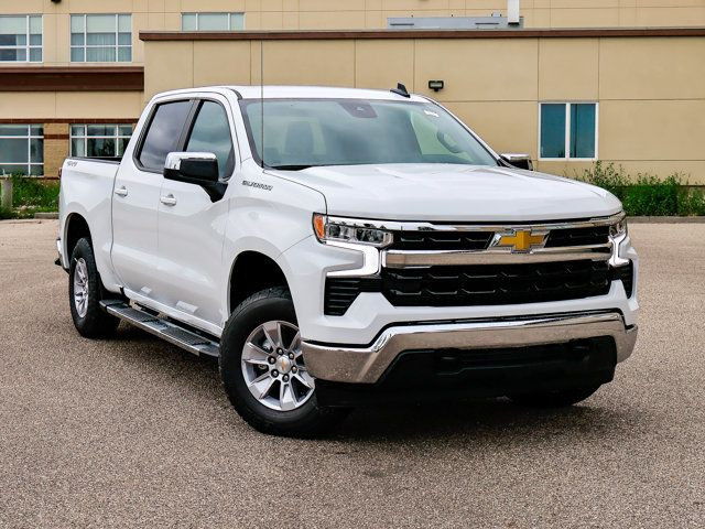 2025 Chevrolet Silverado 1500 LT in Cars & Trucks in Strathcona County - Image 2