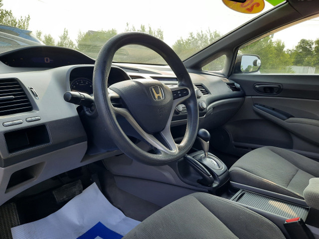 2010 Honda Civic Sdn DX-G in Cars & Trucks in Bridgewater - Image 3