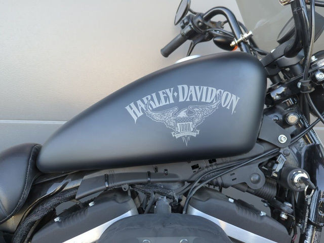 2016 Harley-Davidson Sportster XL883N - Iron 883 in Street, Cruisers & Choppers in Calgary - Image 3