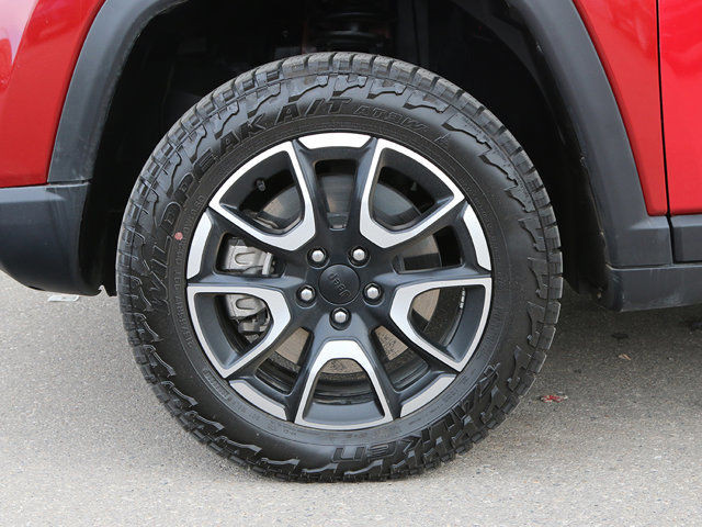 2024 Jeep Compass Trailhawk 4x4 in Cars & Trucks in Calgary - Image 4