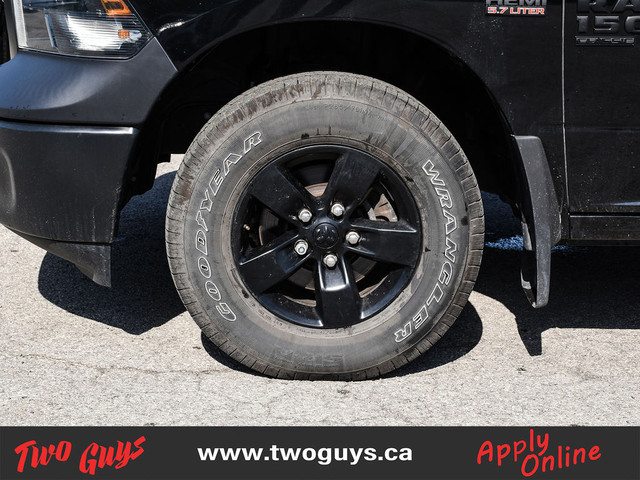 2022 Ram 1500 Classic Tradesman Black Pkg | 5.7L 4WD Crew | 6 Pa in Cars & Trucks in St. Catharines - Image 4
