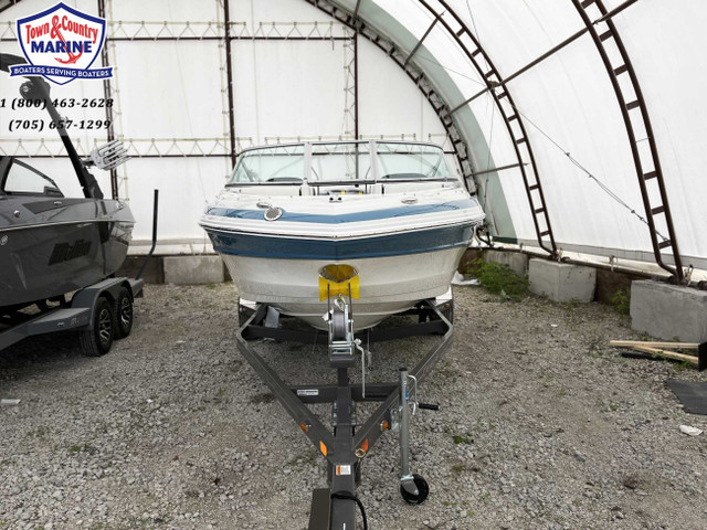 2024 CROWNLINE 210 SS in Powerboats & Motorboats in Peterborough - Image 4
