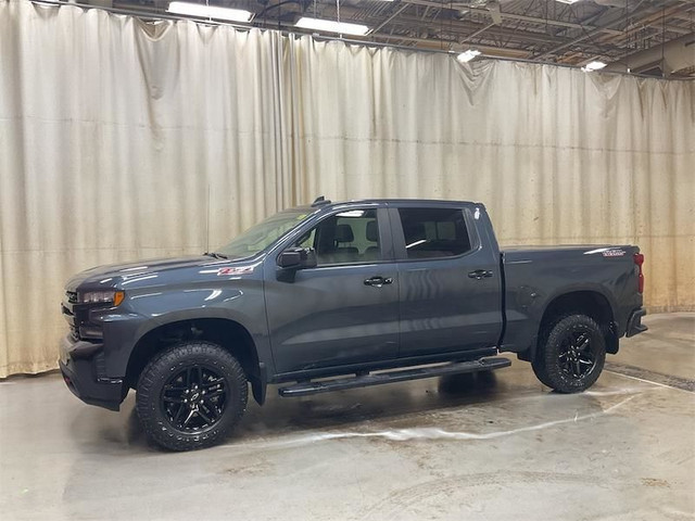 2022 Chevrolet Silverado 1500 LTD LT Trail Boss in Cars & Trucks in Fort McMurray - Image 2