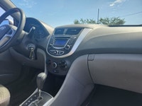 GARANTIE 1 ANS CREDIT DIRECT EN LIGNE AU WWW.AUTO-INTERNET.CA WOW 2012 HYUNDAI ACCENT AUTOMATIQUE GR... (image 4)