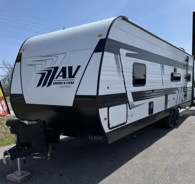 2024 Grand Design Momentum 27MAV Toy Hauler – Financing Available! Condition: Used (Brand New Condit...