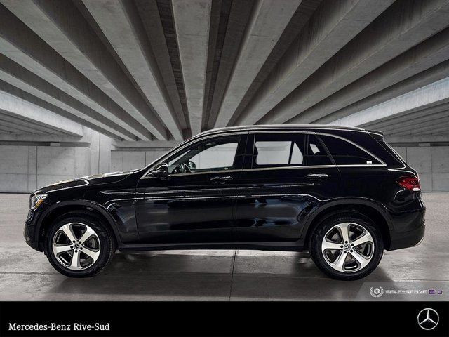 2021 Mercedes-Benz GLC 300 4MATIC SUV | Volant Chauffant in Cars & Trucks in Longueuil / South Shore - Image 2