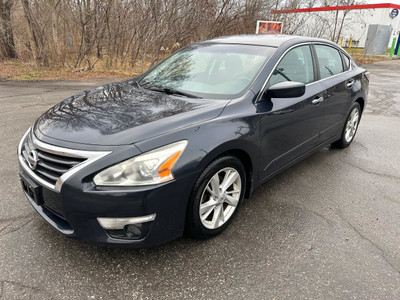  2015 Nissan Altima SV 2.5L/ONE OWNER/NO ACCIDENTS/CERTIFIED