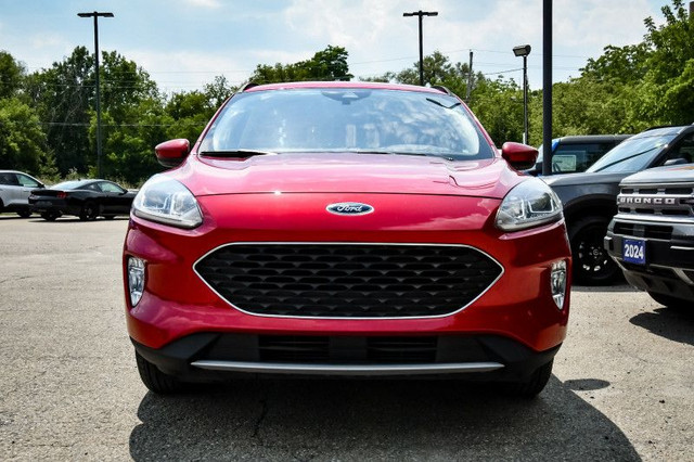 2021 Ford Escape SEL AWD • HEATED SEATS • POWER LIFTGATE in Cars & Trucks in Cornwall - Image 4