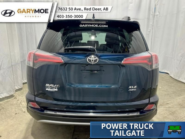 2018 Toyota RAV4 AWD XLE - Sunroof - Power Tailgate in Cars & Trucks in Red Deer - Image 3