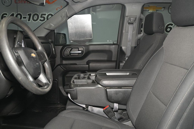 2024 Chevrolet Silverado 1500 TOUT TERRAIN Z71 V8 5.3L 4X4 CREW  in Cars & Trucks in City of Montréal - Image 4