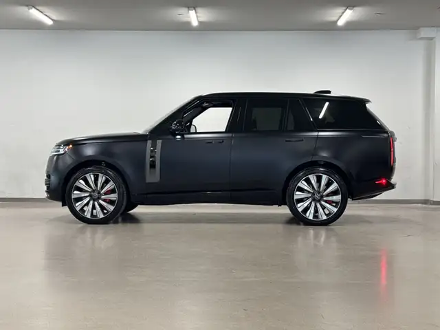 2023 Land Rover NEW RANGE ROVER P530 SV SWB in Cars & Trucks in City of Montréal - Image 6