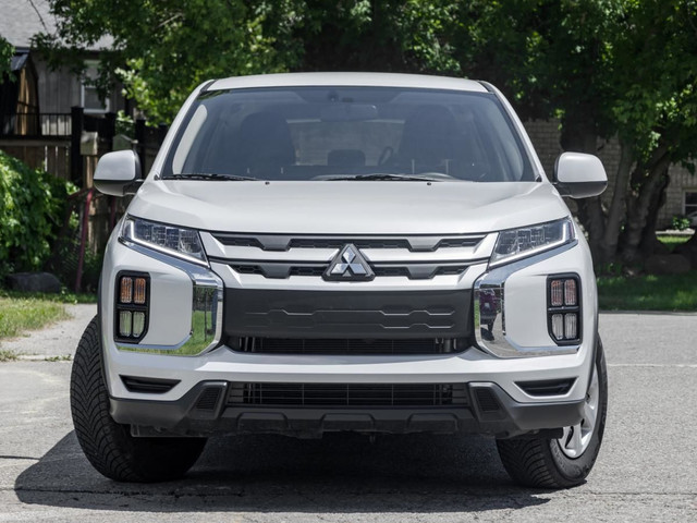 2023 Mitsubishi RVR ES AWC for sale in Cars & Trucks in Oakville / Halton Region - Image 2