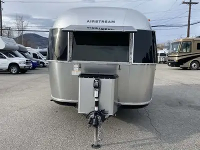 Call for the best price possible on this 2024 Airstream Bambi. This 19CB is a compact and stylish tr...