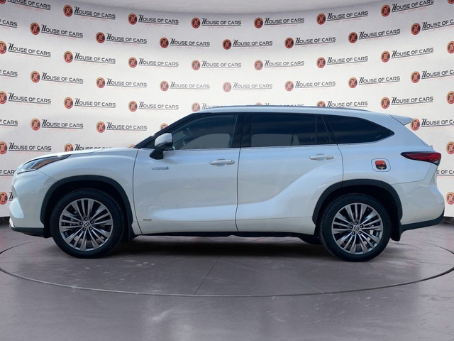 2021 Toyota Highlander Hybrid Limited AWD in Cars & Trucks in Calgary - Image 2
