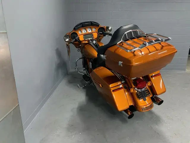 2015 Harley-Davidson Street Glide Special in Street, Cruisers & Choppers in Oshawa / Durham Region - Image 8