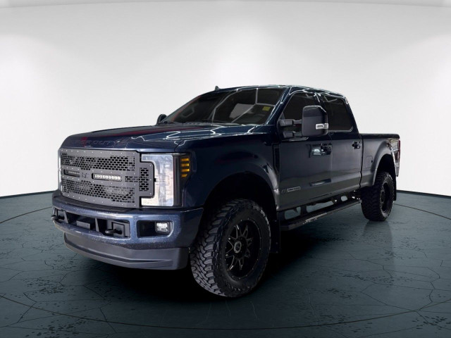 2019 Ford Super Duty F-350 SRW in Cars & Trucks in Edmonton - Image 2