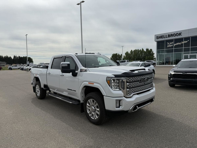 2023 GMC Sierra 3500 Denali in Cars & Trucks in Prince Albert - Image 2