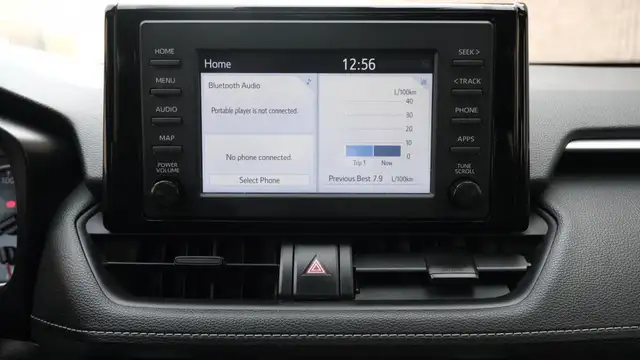 2021 Toyota RAV4 XLE | SUNROOF | ROOF RACK in Cars & Trucks in Mississauga / Peel Region - Image 22