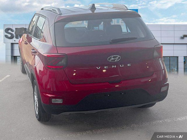 2022 Hyundai Venue Preferred | Heated Seats | Remote Start in Cars & Trucks in Saskatoon - Image 4